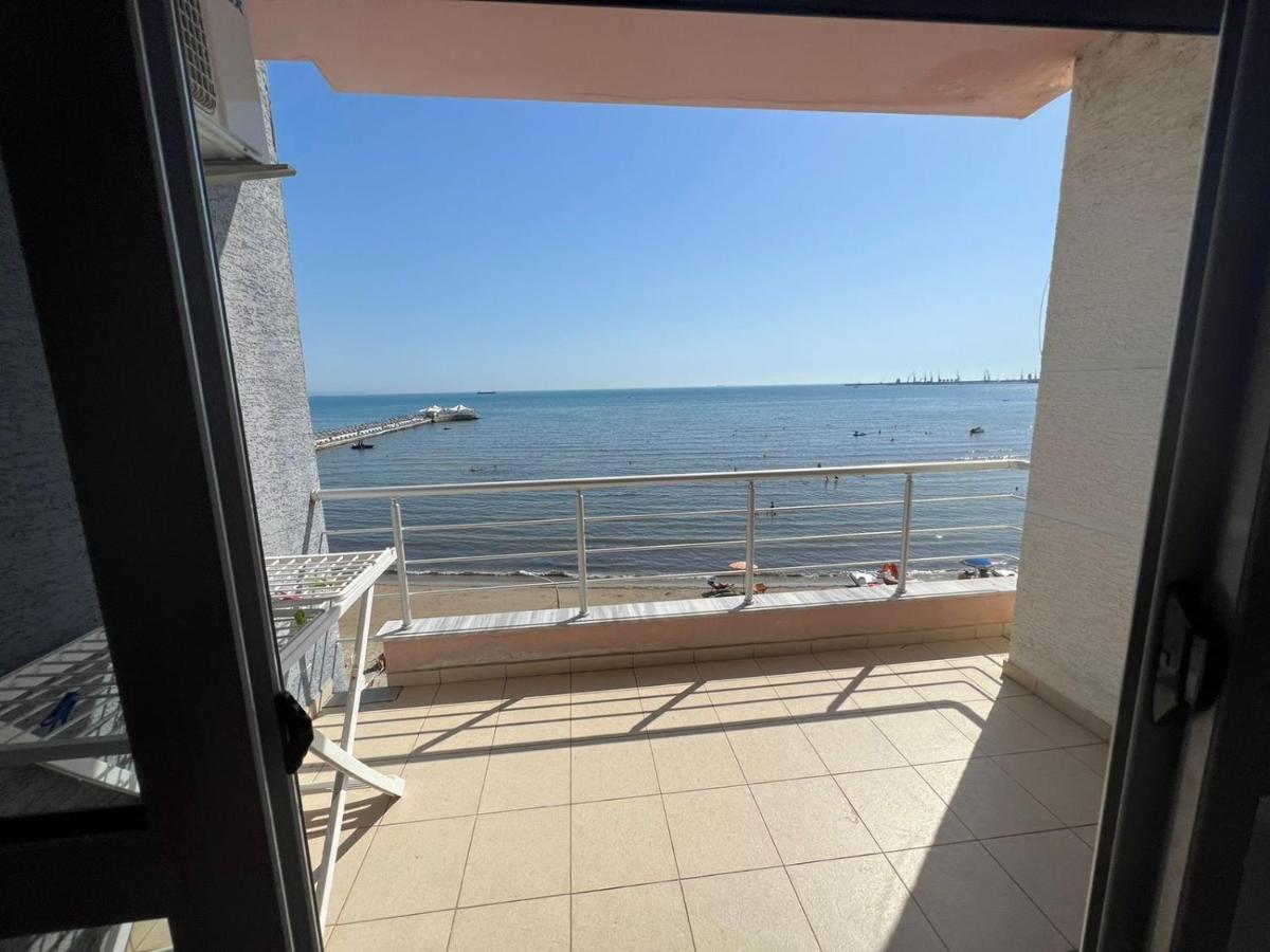 Blue Sky Apartaments Durrës Buitenkant foto