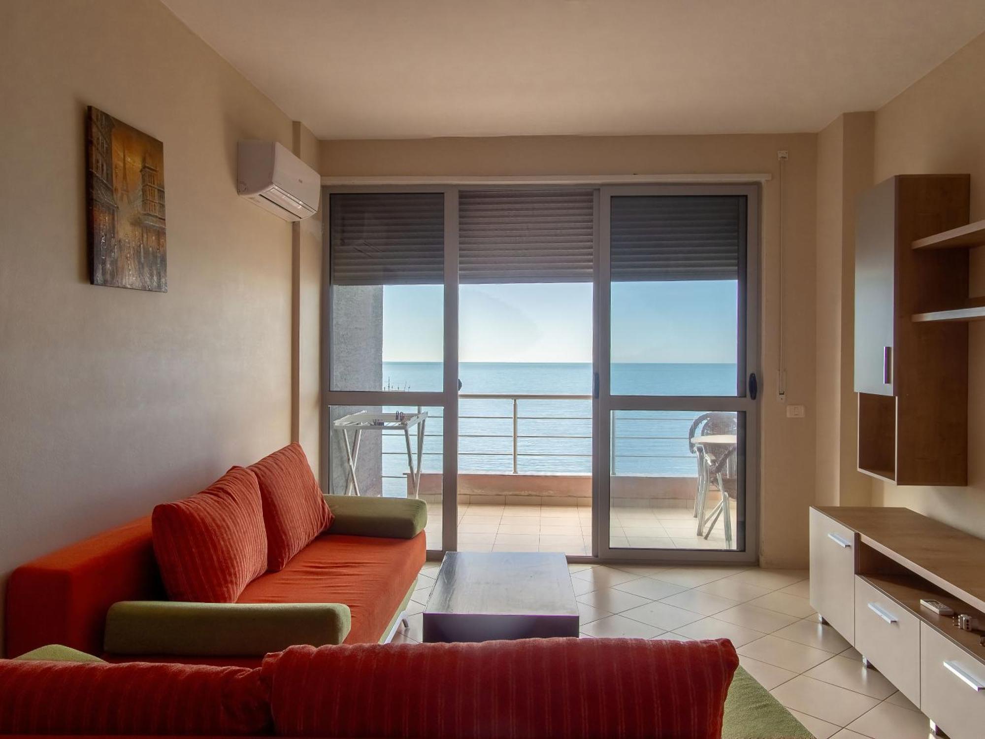 Blue Sky Apartaments Durrës Buitenkant foto